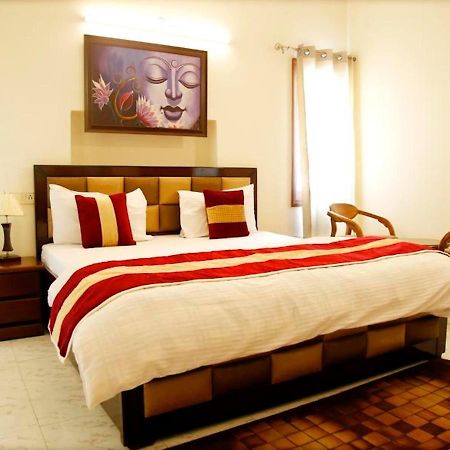 Maplewood Guest House, Neeti Bagh, New Delhiit Is A Boutiqu Guest House - Room 5 Exterior foto