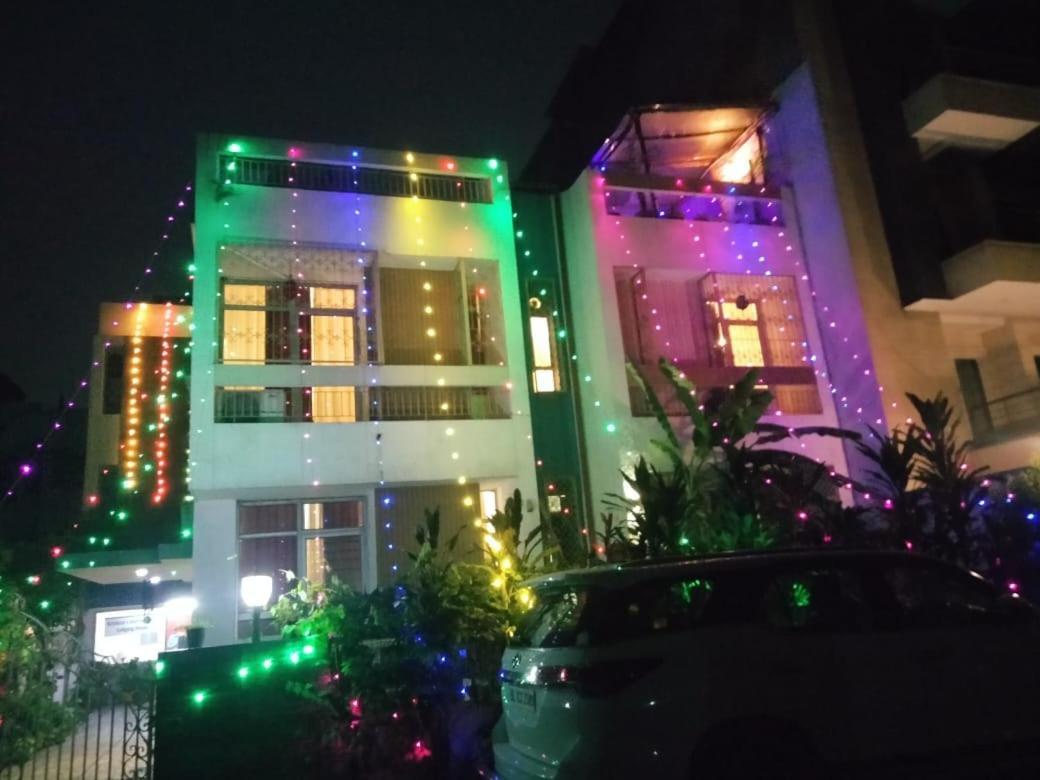 Maplewood Guest House, Neeti Bagh, New Delhiit Is A Boutiqu Guest House - Room 5 Exterior foto