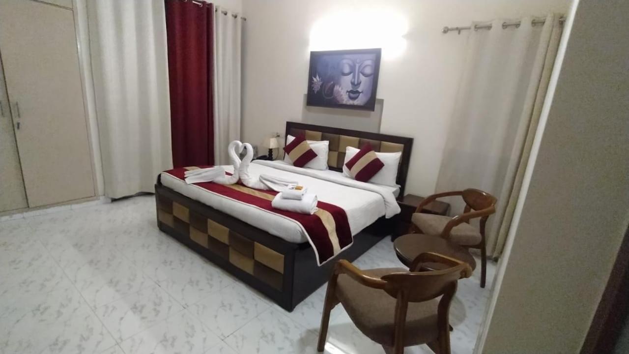 Maplewood Guest House, Neeti Bagh, New Delhiit Is A Boutiqu Guest House - Room 5 Exterior foto
