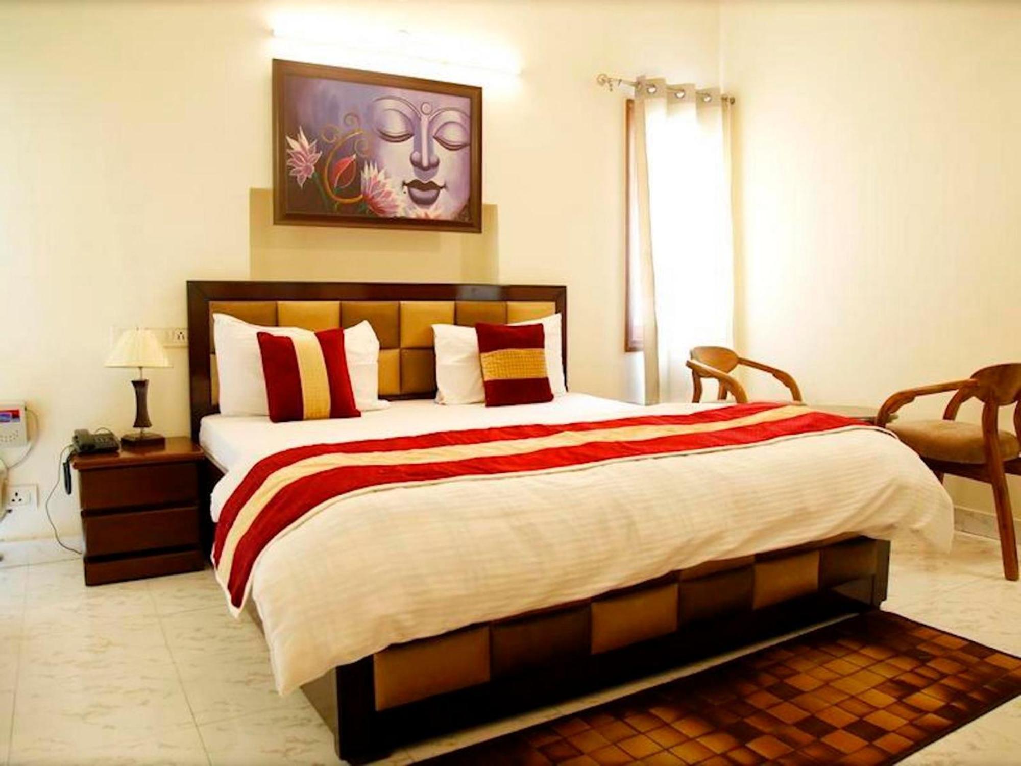 Maplewood Guest House, Neeti Bagh, New Delhiit Is A Boutiqu Guest House - Room 5 Exterior foto
