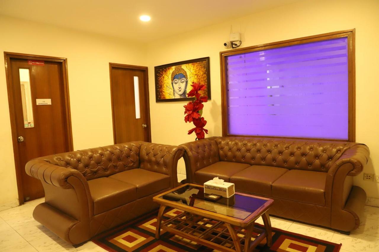 Maplewood Guest House, Neeti Bagh, New Delhiit Is A Boutiqu Guest House - Room 5 Exterior foto