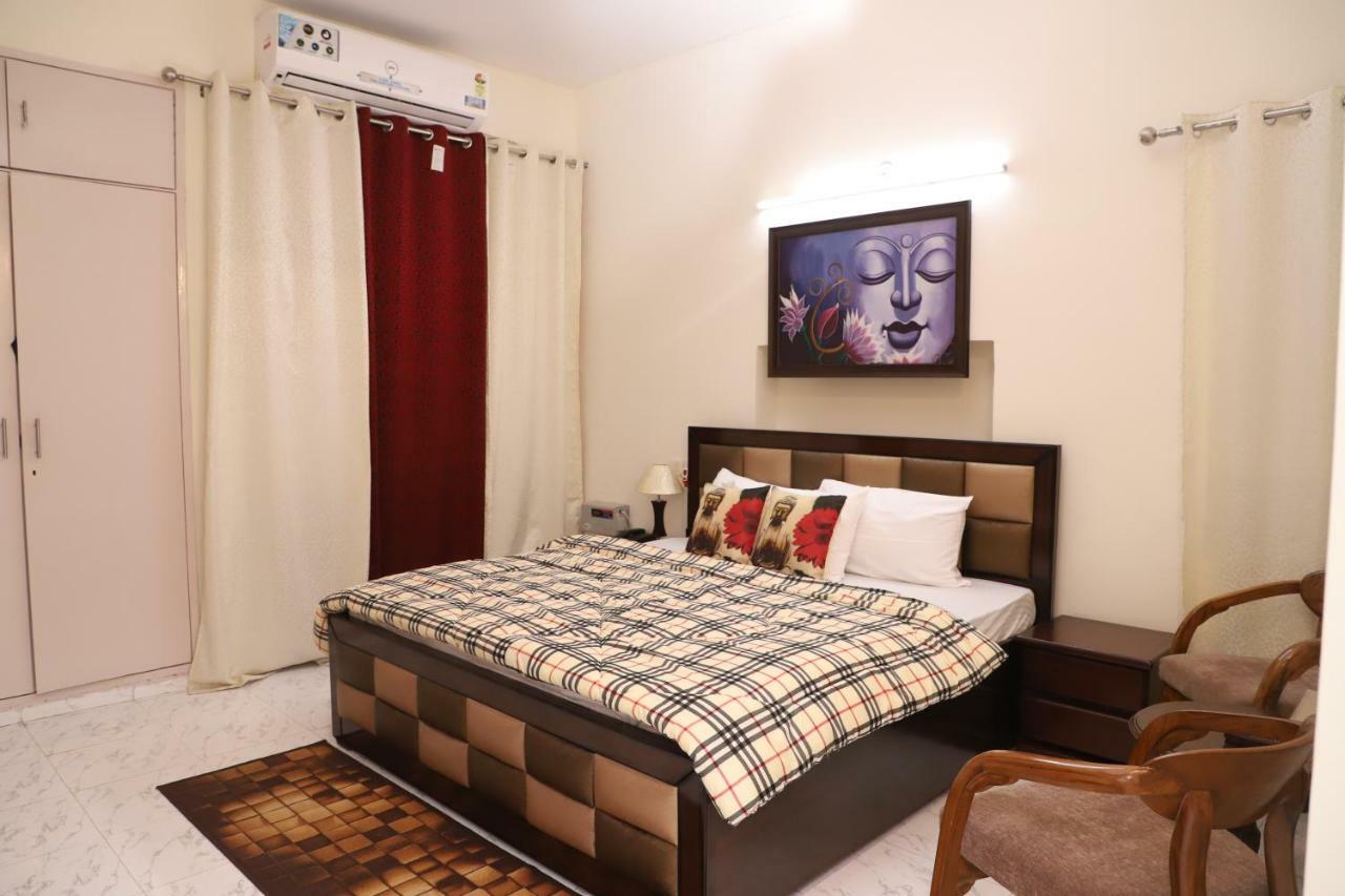 Maplewood Guest House, Neeti Bagh, New Delhiit Is A Boutiqu Guest House - Room 5 Exterior foto