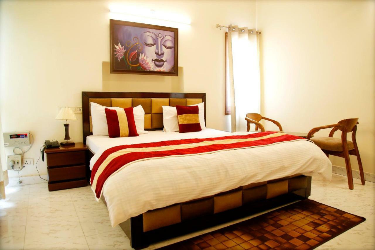 Maplewood Guest House, Neeti Bagh, New Delhiit Is A Boutiqu Guest House - Room 5 Exterior foto